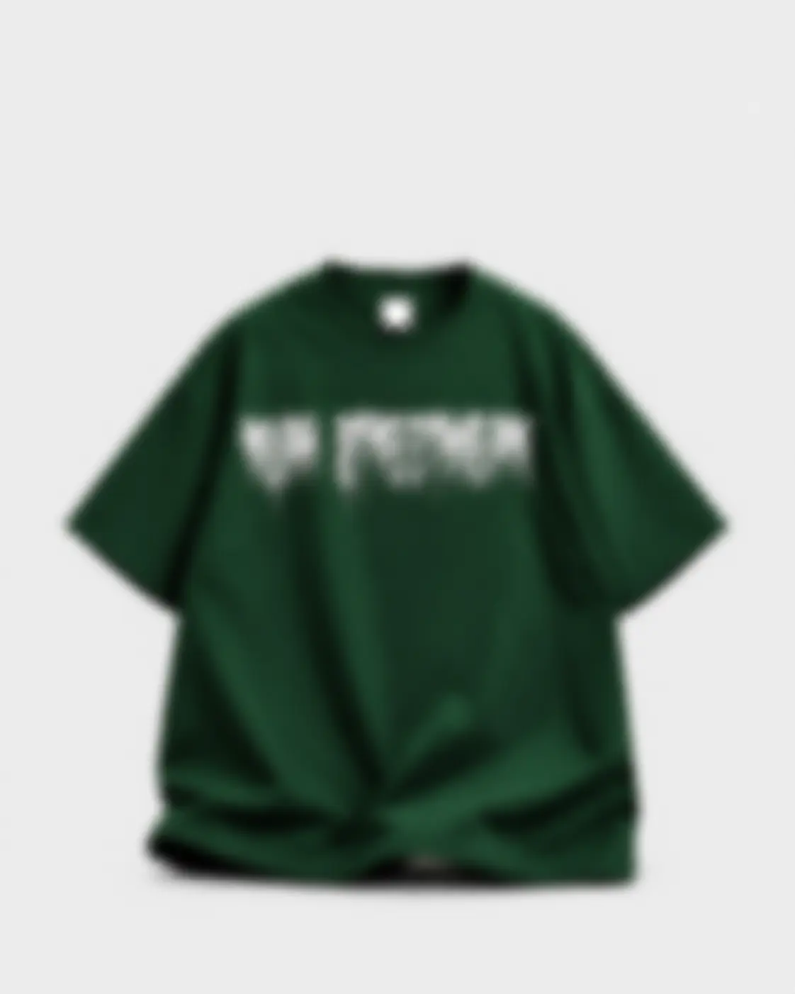 Camiseta verde RUAH Streetwear com lettering gótico original